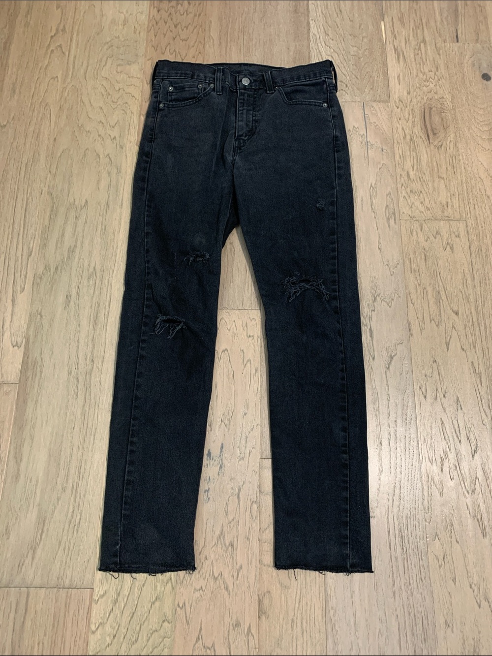 Levi's 510 Black Skinny Distressed Jeans Size 30x30